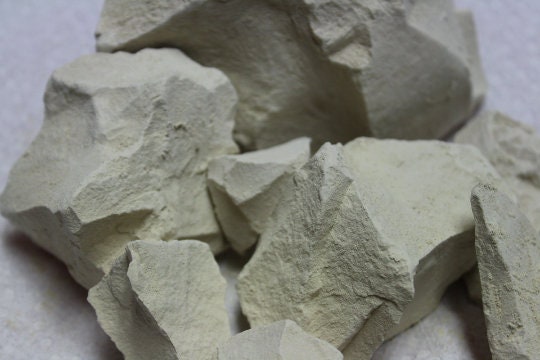 Natural Indian Yellow Clay Chalk == 100 GM