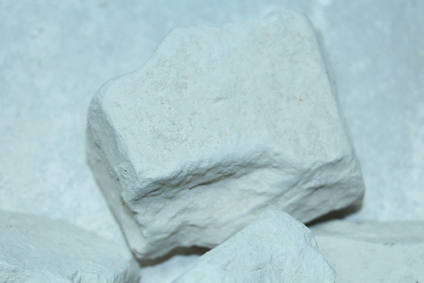Edible MONOLIT Chalk== 300 GM