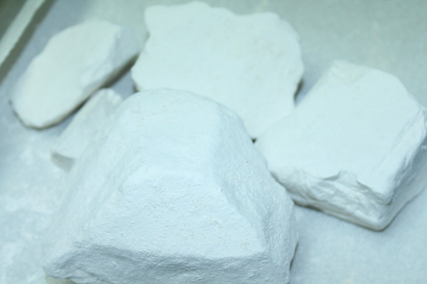 Edible USLADA Chalk == 200 GM
