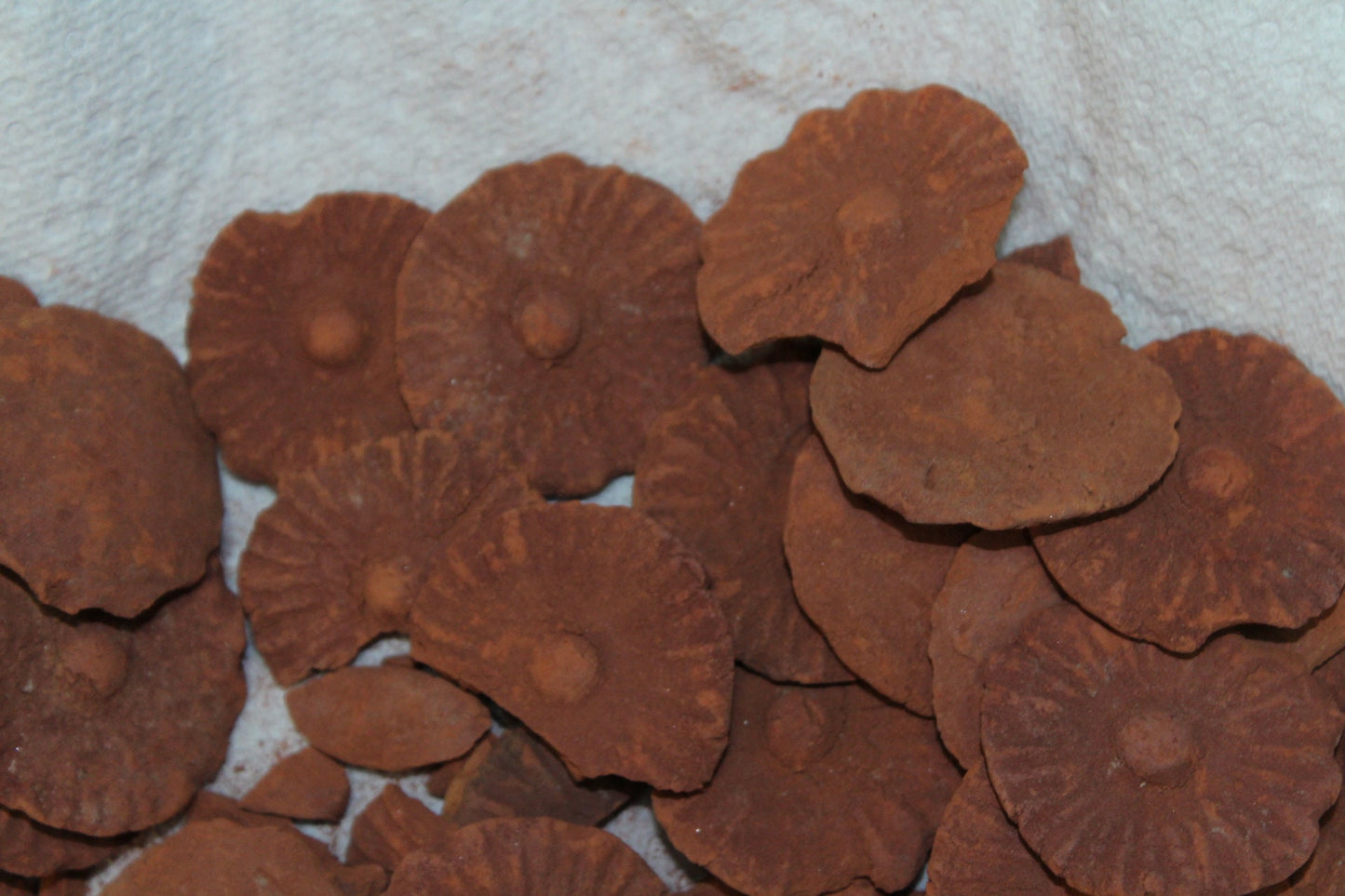 Red Khadi Flowers --- 200 GM (New Item)
