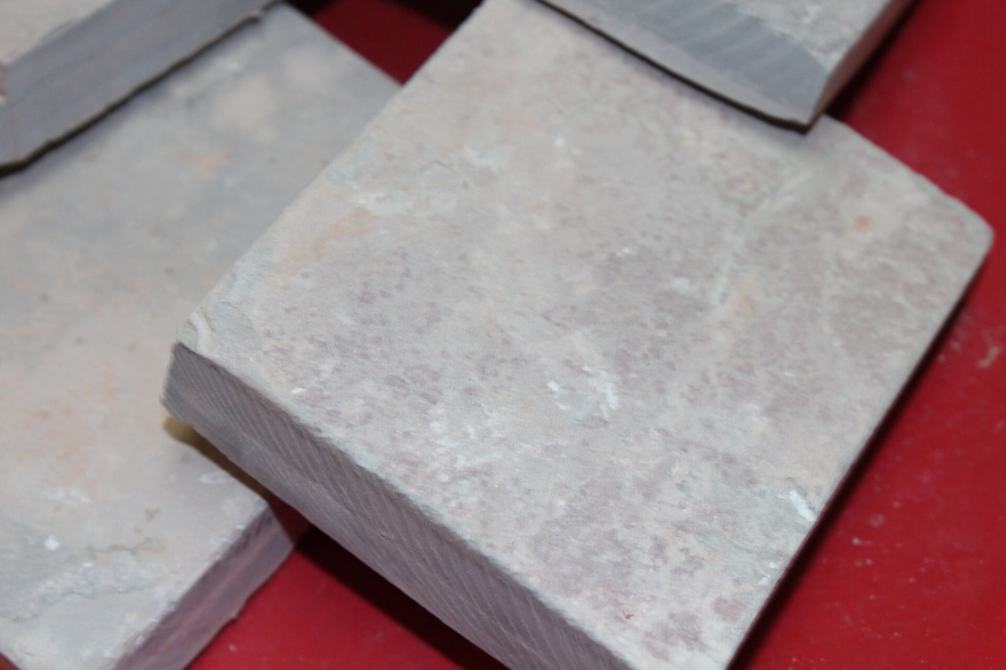 Black/Grey Shale Bar