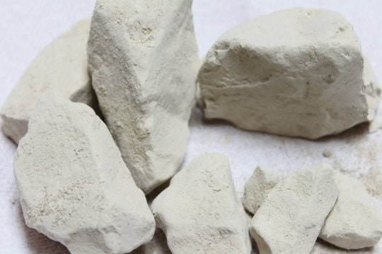 Edible Turkestan White Clay == 200 GM (Limited stock- Not for free sample)