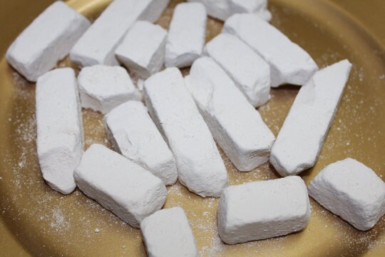 Edible Sawn Vasipole Chalk  == 200 GM