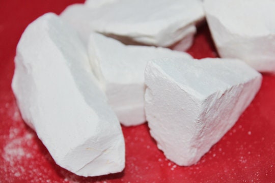 Edible Kamenka Chalk == 200 GM