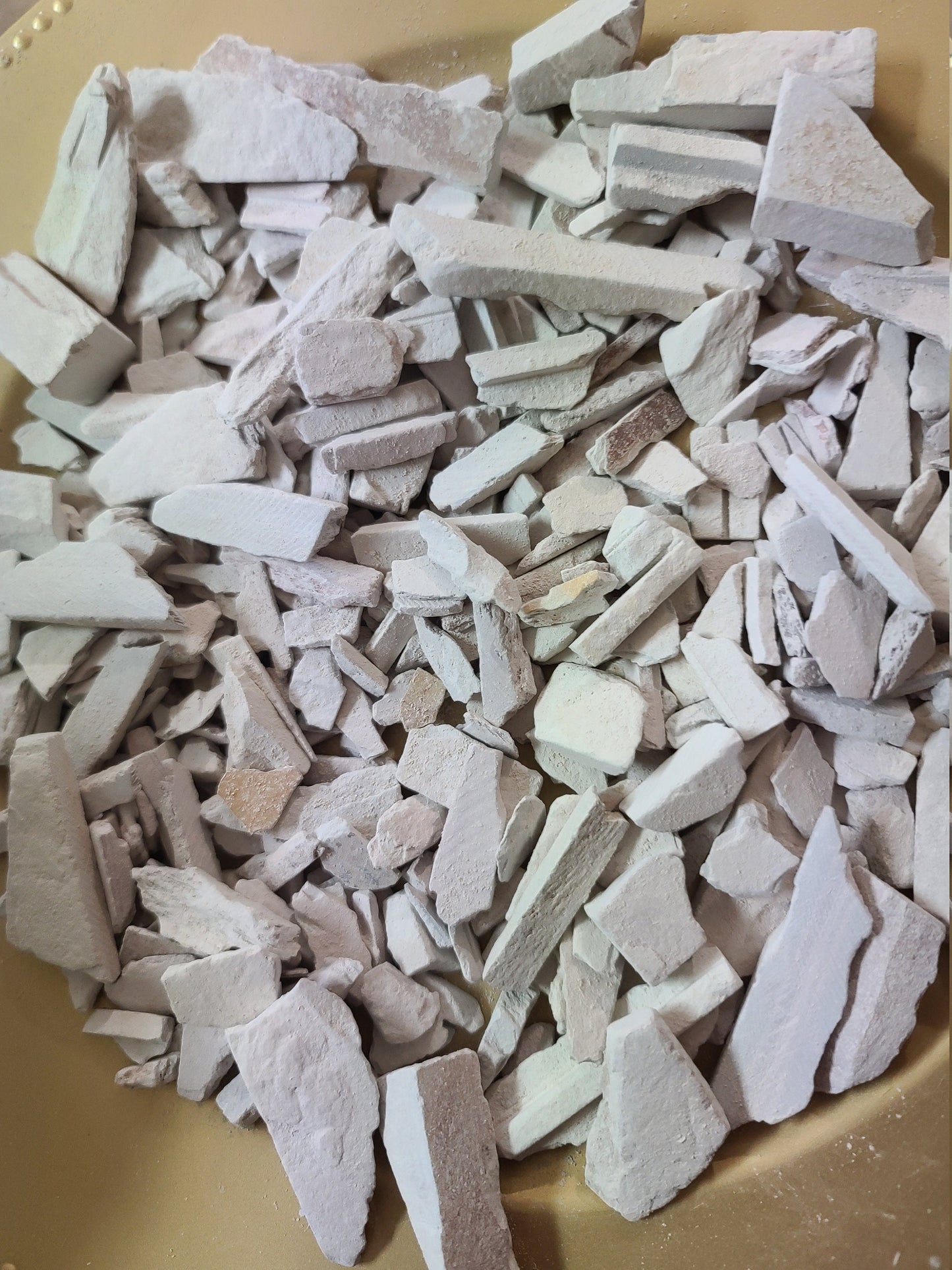 BEST DEAL : Assorted  Shale Stone Chips  - 1 KG (1000 gm)