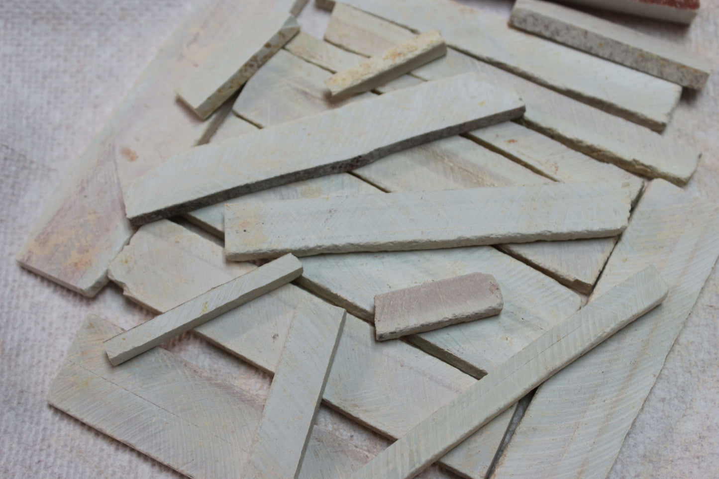 DEAL: Edible Indian Flat Slate Bars - 200 gm (Buy 3 and get 1 FREE)