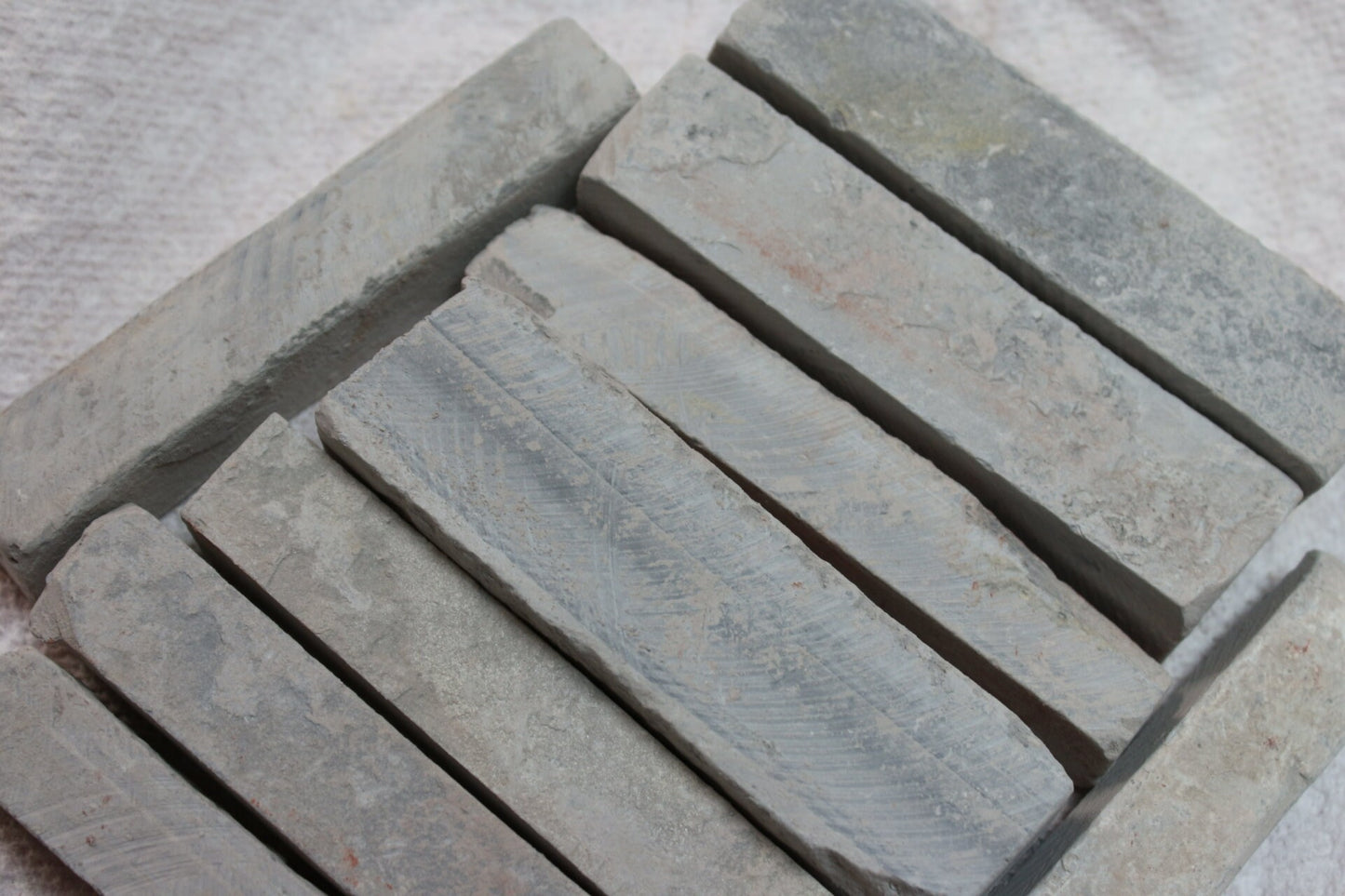 Limited Time Best DEAL : Edible Grey/Black Slate Blocks - 2 KG (2000 gm)