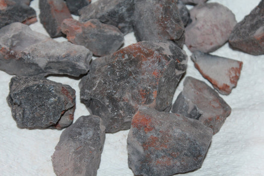 Gritty Fully Roasted RED Nakumat --- 200 gm  (Gritty))
