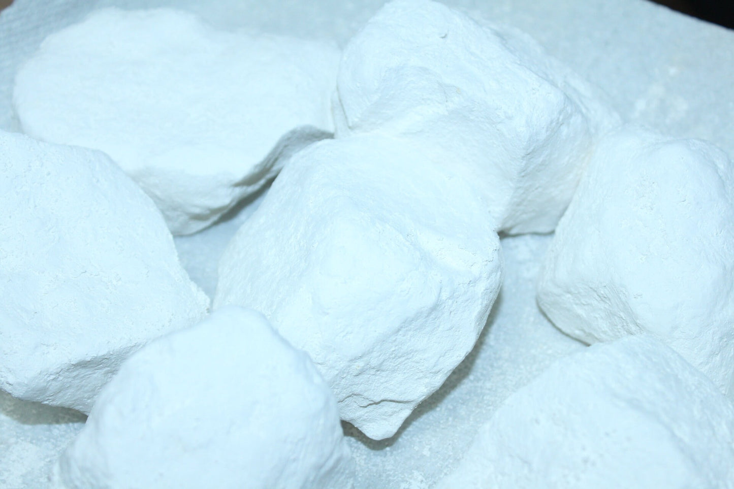 Edible DACHNY(DACHY) Chalk == 200 GM