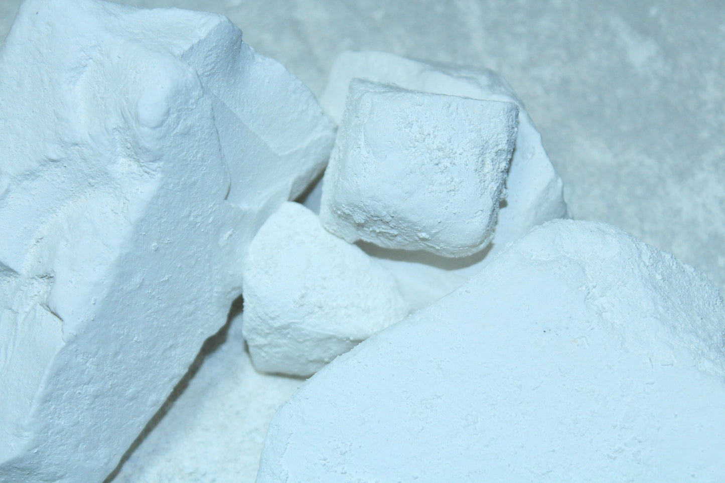 Edible ARTYMOVSKY Chalk == 200 GM