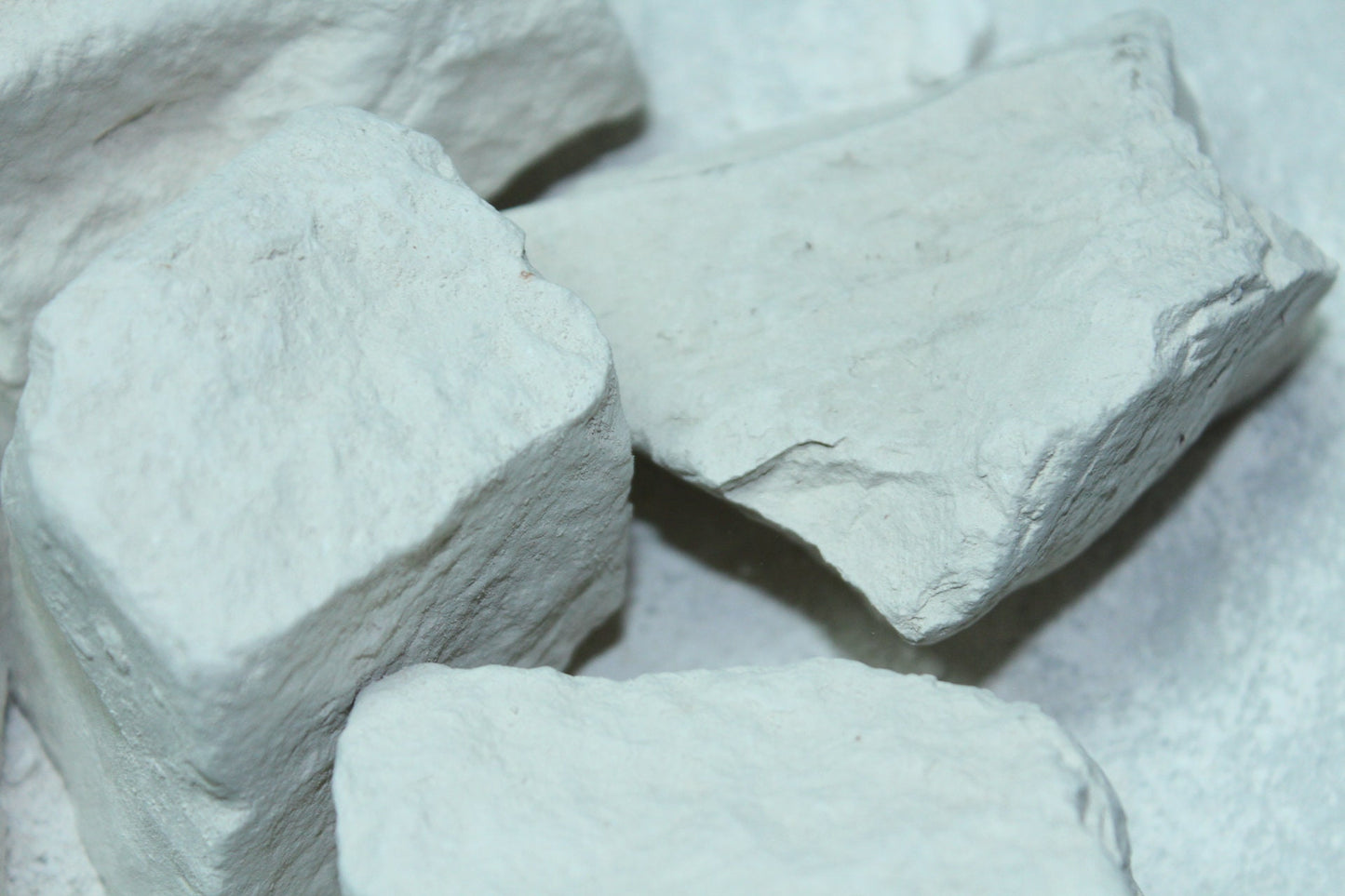 Edible MONOLIT Chalk== 300 GM
