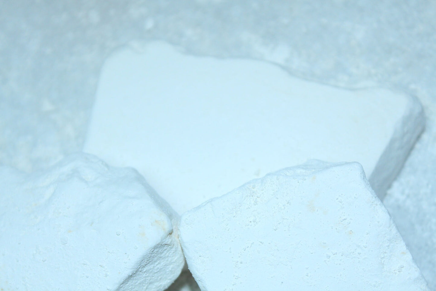 Edible AKBULAK Chalk Plates == 200 GM