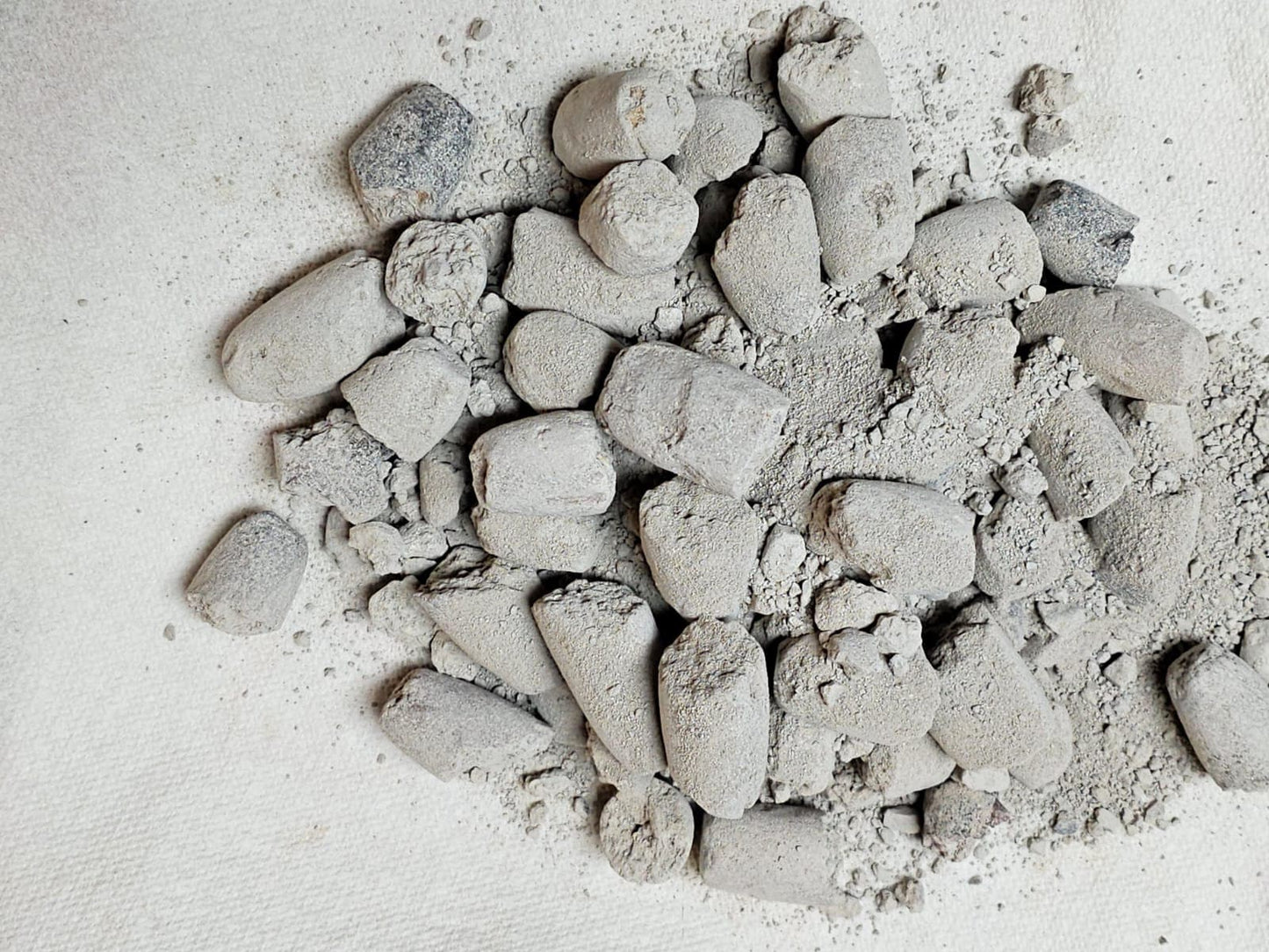 Limited Time BEST Deal :  Broken Roasted Ayilo Clay - 2 KG