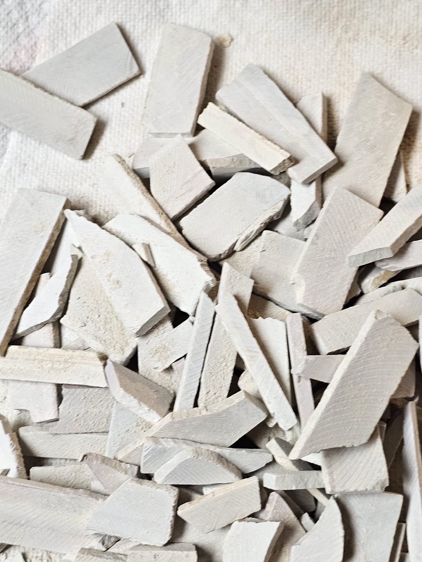 Limited Time BEST Deal :  Broken Indian flat slate bars - 2 KG