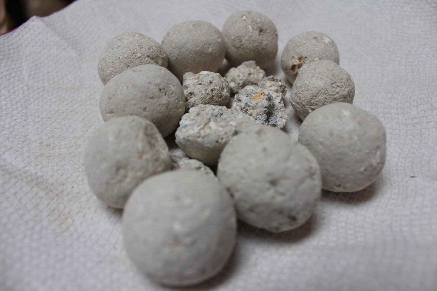 White Khadi Balls - 200 gm