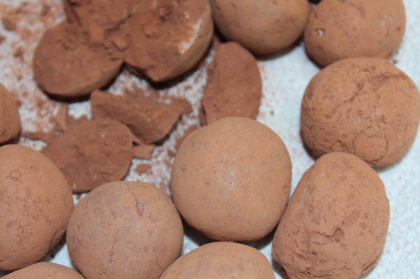 Red Khadi Balls - 200 gm