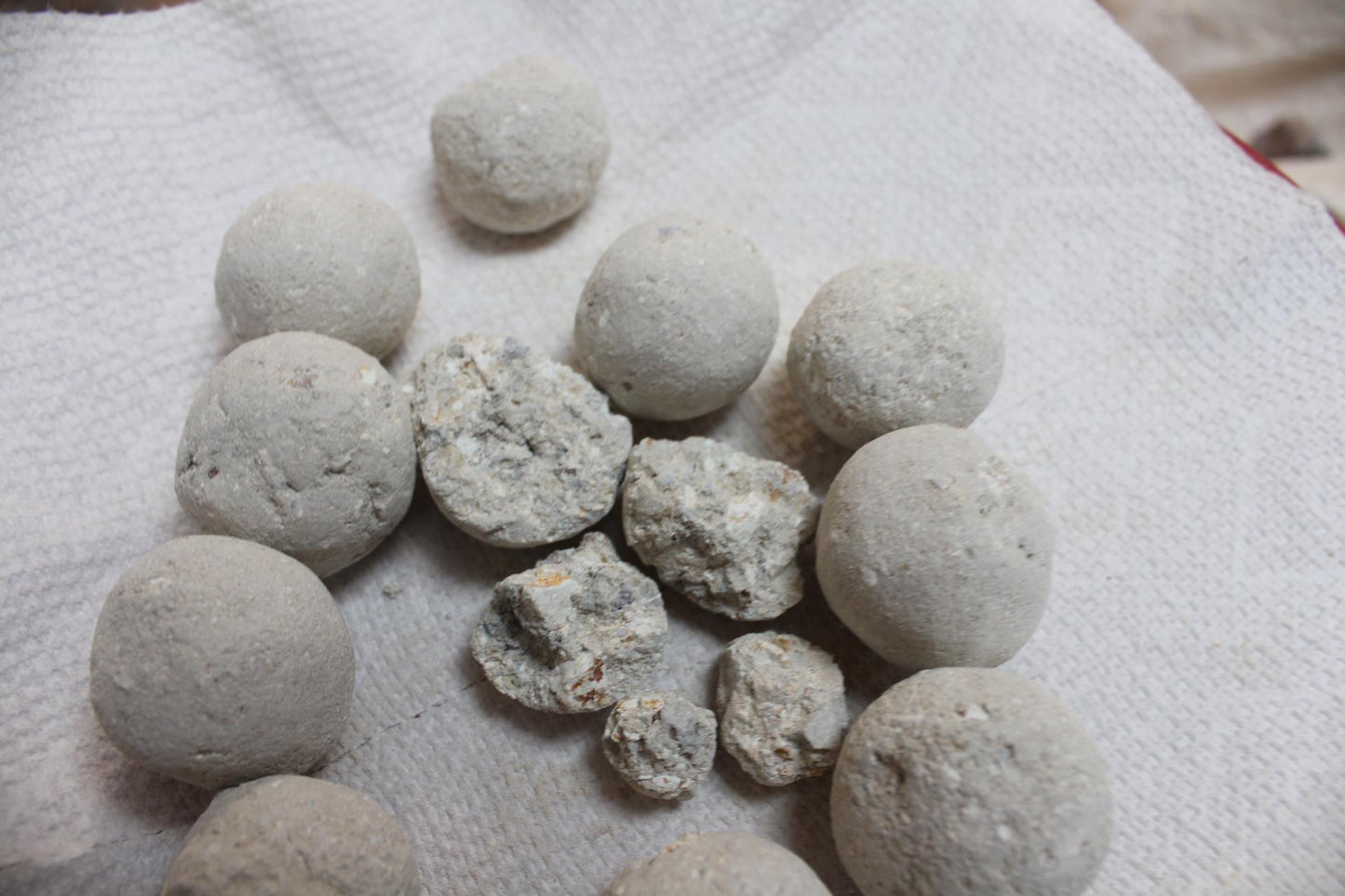 White Khadi Balls - 200 gm