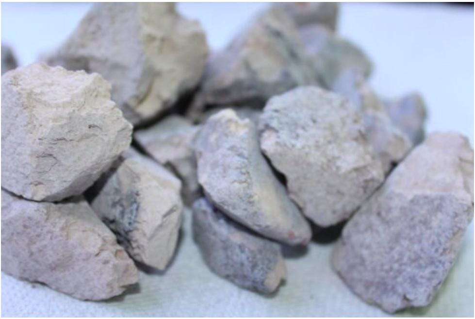 Gritty and Crunchy Roasted Nakumat Clay--- 200 gm